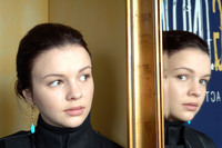 Amber Tamblyn Sweatshirt #2321816