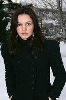Amber Tamblyn Sweatshirt #2321868