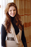 Amber Tamblyn Sweatshirt #2403583
