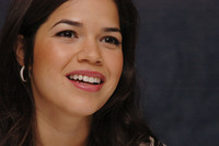 America Ferrera longsleeve t-shirt #2291188