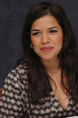 America Ferrera puzzle 2291199