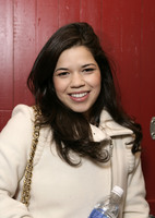 America Ferrera Sweatshirt #2322247