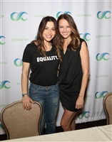 Amy Acker Longsleeve T-shirt #3025140