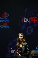 Amy Acker Longsleeve T-shirt #3025187