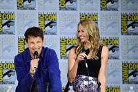 Amy Acker Sweatshirt #3025277
