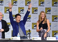 Amy Acker Sweatshirt #3025295