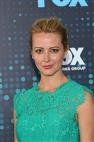 Amy Acker Sweatshirt #3025316