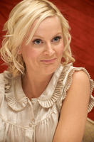 Amy Poehler Sweatshirt #2274807
