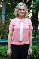 Amy Poehler Sweatshirt #2363221