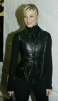 Amy Smart Longsleeve T-shirt #1323333