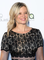 Amy Smart Longsleeve T-shirt #2755153