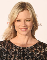 Amy Smart t-shirt #2794420