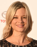 Amy Smart Sweatshirt #2794538
