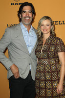 Amy Smart t-shirt #3270031