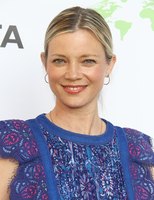 Amy Smart mug #G1541793