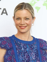 Amy Smart Sweatshirt #3299701
