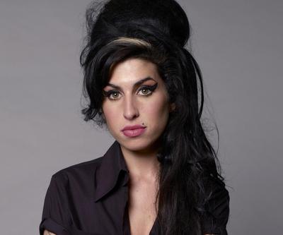 Amy Winehouse Poster 1943235