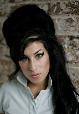 Amy Winehouse magic mug #G360756