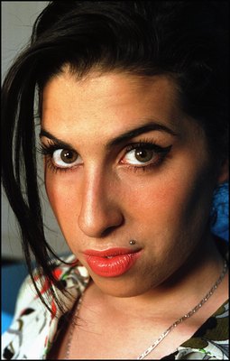 Amy Winehouse magic mug #G457116