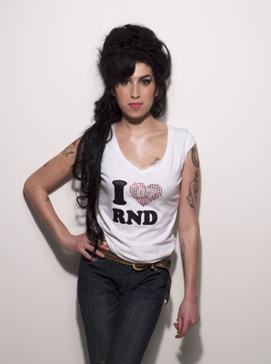 Amy Winehouse Poster 2300978