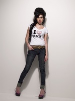 Amy Winehouse Longsleeve T-shirt #2300981