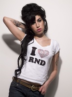 Amy Winehouse Longsleeve T-shirt #2300984