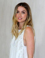 Ana De Armas Sweatshirt #2865213