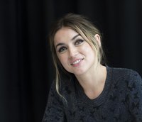 Ana De Armas Longsleeve T-shirt #2870620