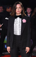 Ana De Armas Longsleeve T-shirt #3897737