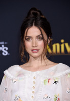 Ana De Armas magic mug #G2535824
