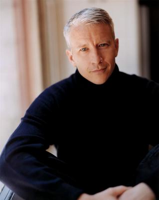 Anderson Cooper T-shirt