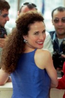 Andie MacDowell t-shirt #1342392