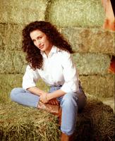 Andie MacDowell t-shirt #2072005