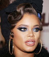 Andra Day t-shirt #2954879