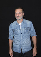 Andrew Lincoln t-shirt #2616985