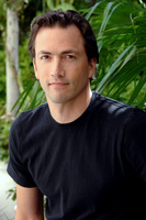 Andrew Shue Sweatshirt #2327146