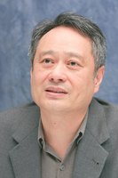 Ang Lee Sweatshirt #2280128