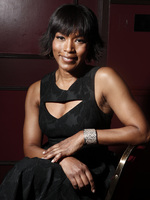 Angela Bassett Longsleeve T-shirt #2006919