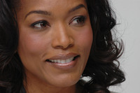 Angela Bassett magic mug #G566641