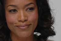 Angela Bassett magic mug #G566644