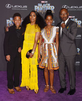 Angela Bassett mug #G1210032