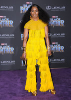 Angela Bassett magic mug #G1329357
