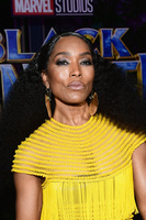 Angela Bassett magic mug #G1329396