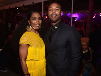 Angela Bassett Longsleeve T-shirt #3087382