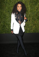 Angela Bassett Longsleeve T-shirt #3829980