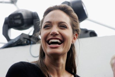 Angelina Jolie puzzle 1266938