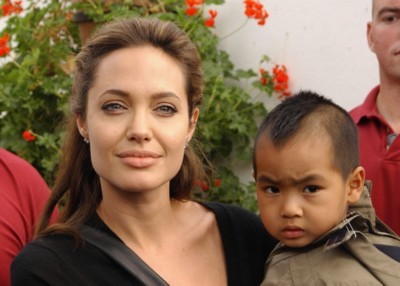 Angelina Jolie Poster 1266941