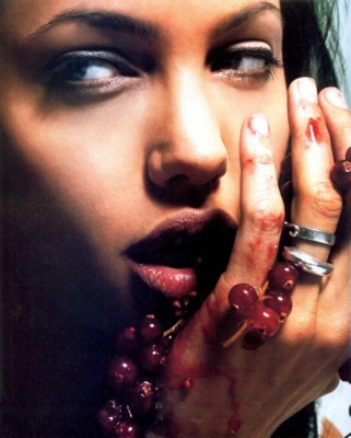 Angelina Jolie Poster 1286040