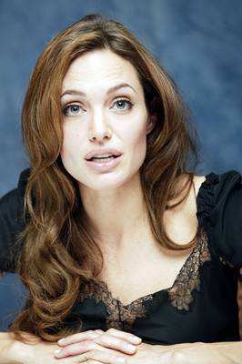 Angelina Jolie stickers 2070629