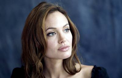 Angelina Jolie Poster 2070686